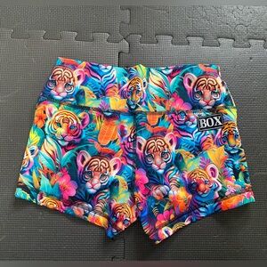 Rok The Box shorts, M